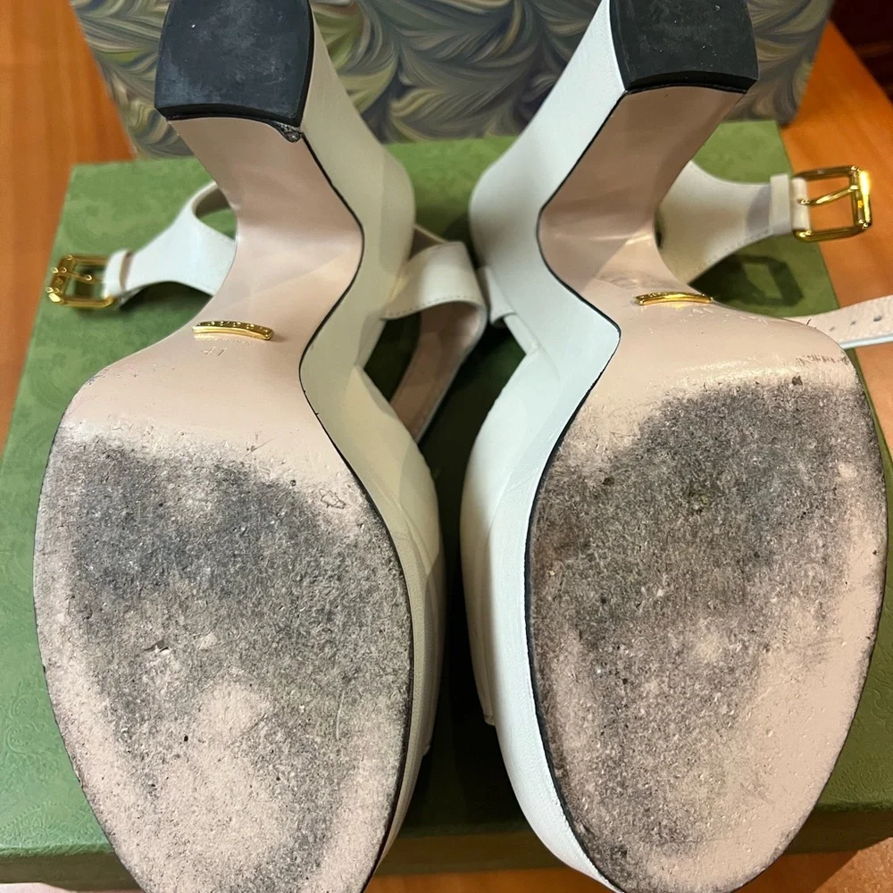 Gucci Horsebit White Platform Sandals with Gold Accents size 41 - Picture 5 of 8